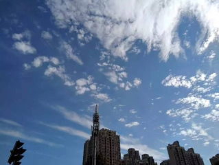 郑州的天空，这座城市的四季呼吸