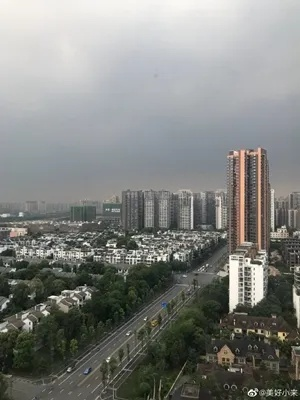 蓉城天气，阴晴之间，藏着一座城市的呼吸