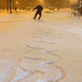 山西大雪最新通知，今日天气预警升级，多地需防范暴雪冰冻灾害