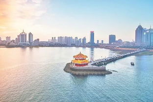 山东青岛一周天气，海风轻拂，晴雨交织的滨海之旅