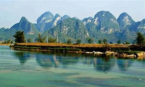 靖西天气预报,山城烟雨里的天气密码,藏着多少人的诗与远方? 靖西天气预报,山城烟雨里的天气密码,藏着多少人的诗与远方?